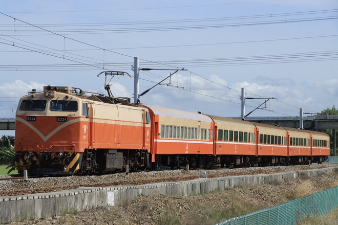 【台鐵】SA32820(総統専用車両)が出場回送