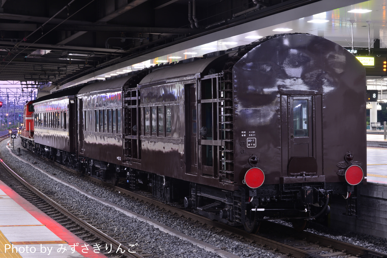 【JR西】オヤ31-31、マイテ49-2が京都へ回送の拡大写真