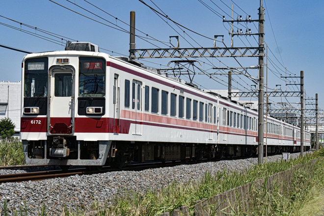 【東武】6050系6172F+6152F+6157F廃車回送を不明で撮影した写真