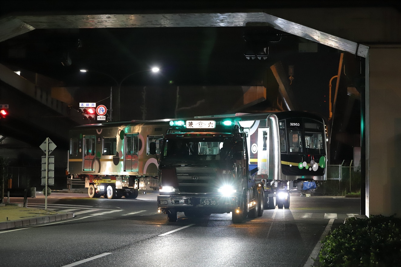 【大阪メトロ】30000A系32653F近畿車輛から陸送の拡大写真