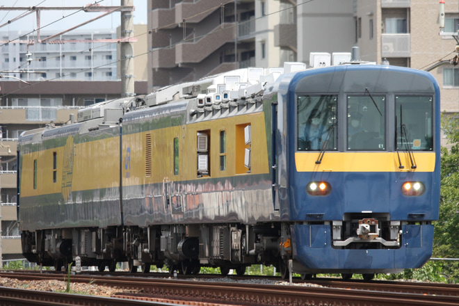 【JR西】DEC741系E1編成本線訓練走行を高槻～摂津富田間で撮影した写真