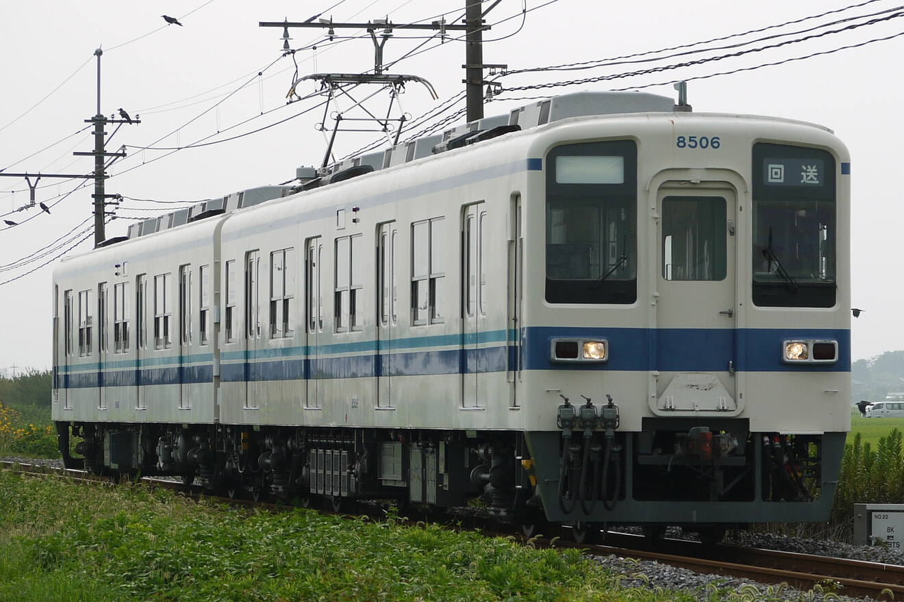 【東武】8000系8506F 伴走返却回送(202208)の拡大写真