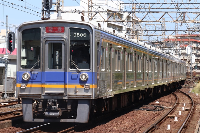 【南海】9000系9505F千代田工場入場回送を住吉東駅で撮影した写真