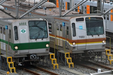 【メトロ】6000系6102F、7000系7101Fの前照灯が点灯され何かしらの撮影会実施