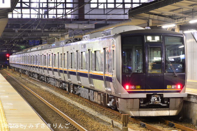 【JR西】321系D24編成 網干総合車両所本所出場を土山駅で撮影した写真