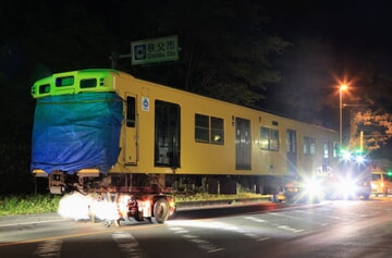 【西武】旧2000系2033Fのクハ2034/モハ2234廃車陸送