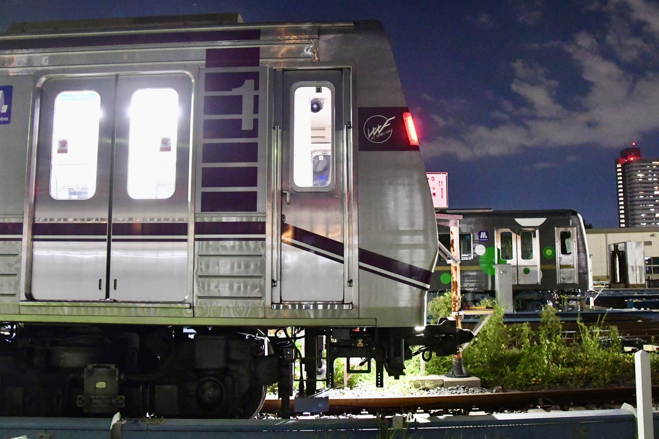 【大阪メトロ】22系22611Fが更新工事を終えて出場回送の拡大写真