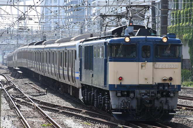 【JR東】E217系Y-6編成 長野総合車両センターへ配給輸送を横浜駅で撮影した写真