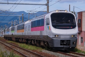 【JR北】特急「ニセコ号」の「ノースレインボーエクスプレス」での9月の運行終了