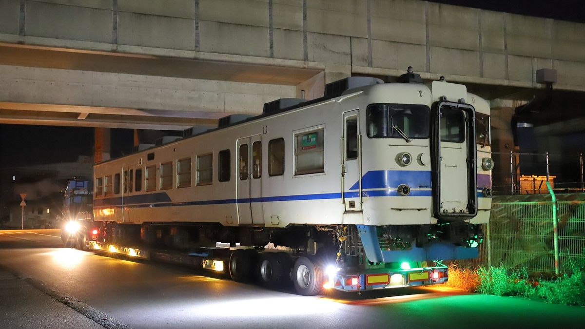 JR西】413系AM02編成廃車陸送 |2nd-train鉄道ニュース