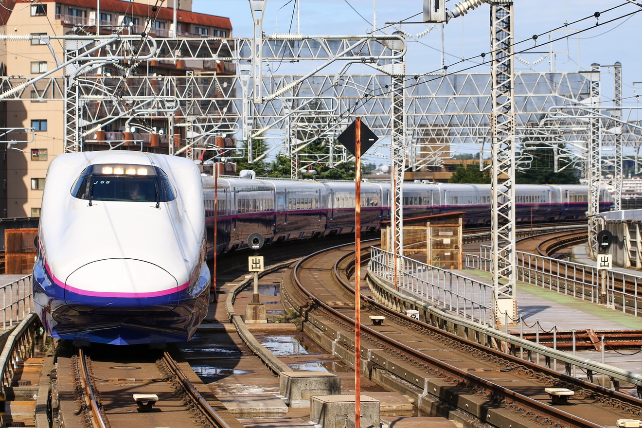 【JR東】E2系J68編成新幹線総合車両センター出場北上試運転の拡大写真