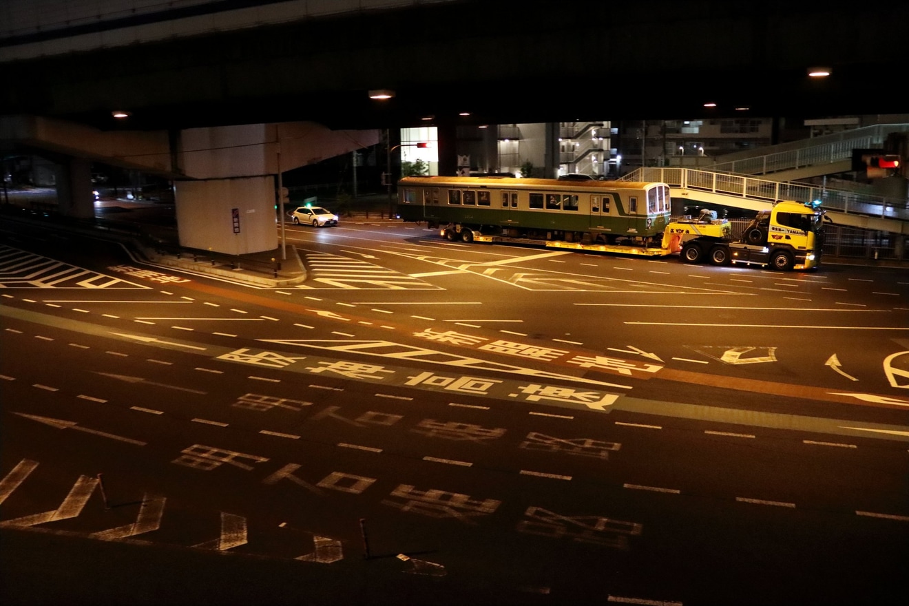 【神戸市交】1000形1114F廃車陸送の拡大写真