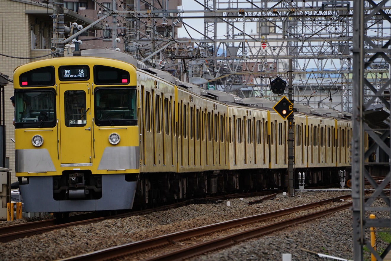 【西武】2000系2083F武蔵丘車両検修場入場回送の拡大写真