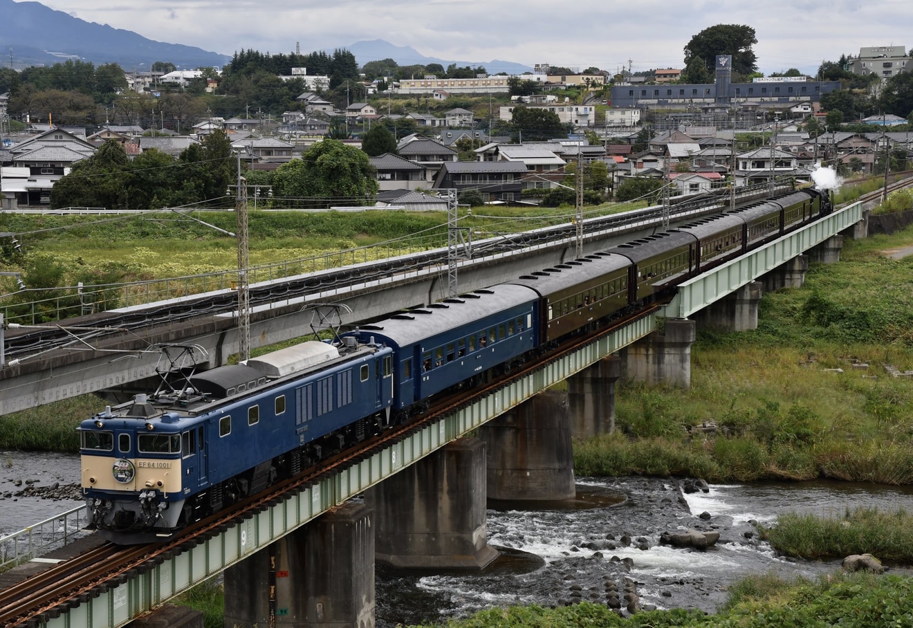 【JR東】青色の旧型客車「スハフ42-2234」が営業運転開始の拡大写真