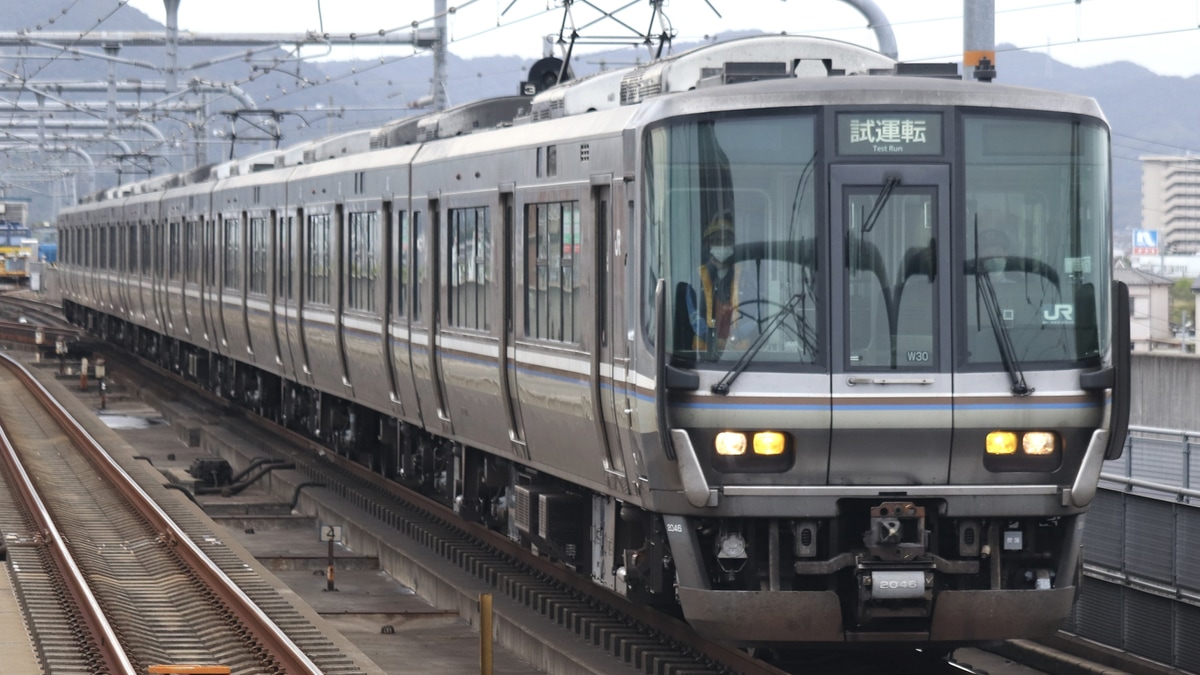 JR西】223系W30編成網干総合車両所出場試運転 |2nd-train鉄道ニュース