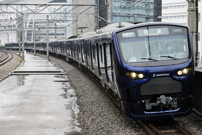 【相鉄】12000系12102F(12102×10)川越車両センターから回送を北与野駅で撮影した写真