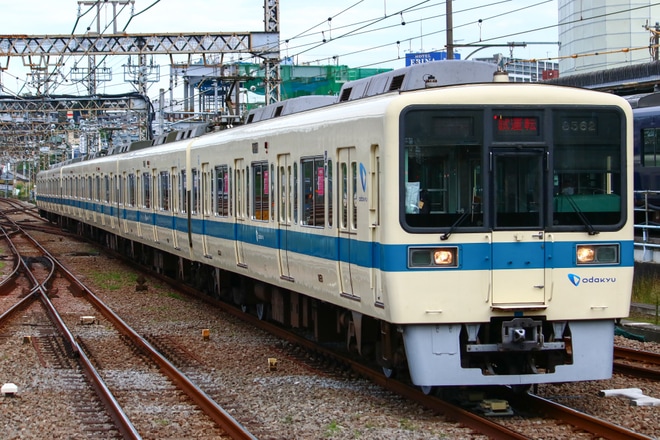 【小田急】8000形8262×6(8262F)小田急小田原線で試運転を海老名駅で撮影した写真