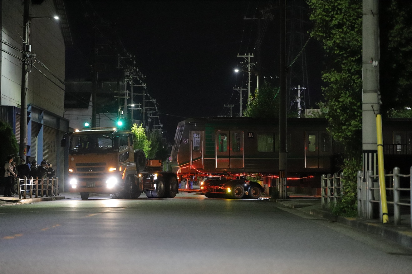 【大阪メトロ】24系24601F大阪車輌へ陸送の拡大写真