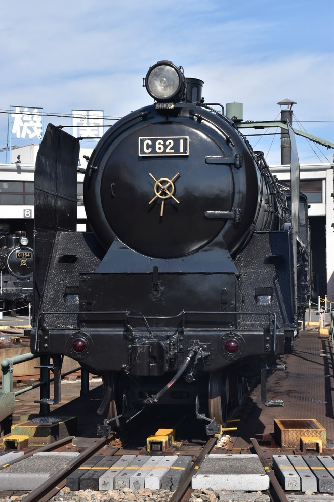 【JR西】C62-1が京都鉄道博物館の転車台へ展示を不明で撮影した写真