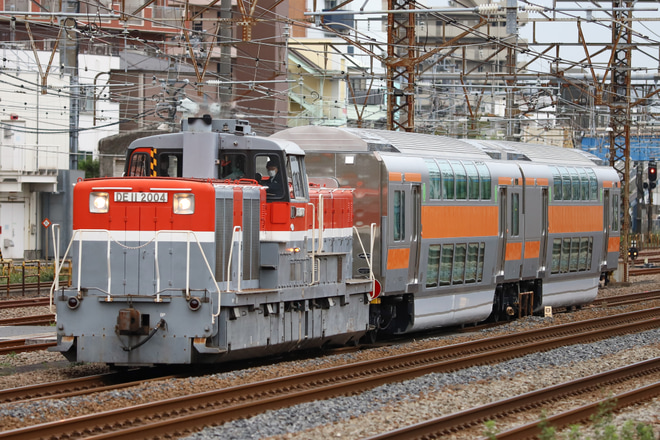 【JR東】E233系中央快速線用グリーン車2両 J-TREC甲種輸送