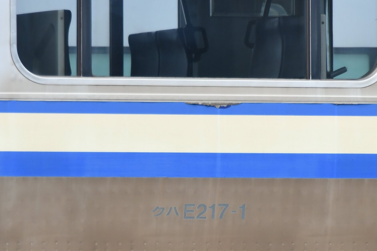 【JR東】E217系Y-1編成の一部が解体線への拡大写真