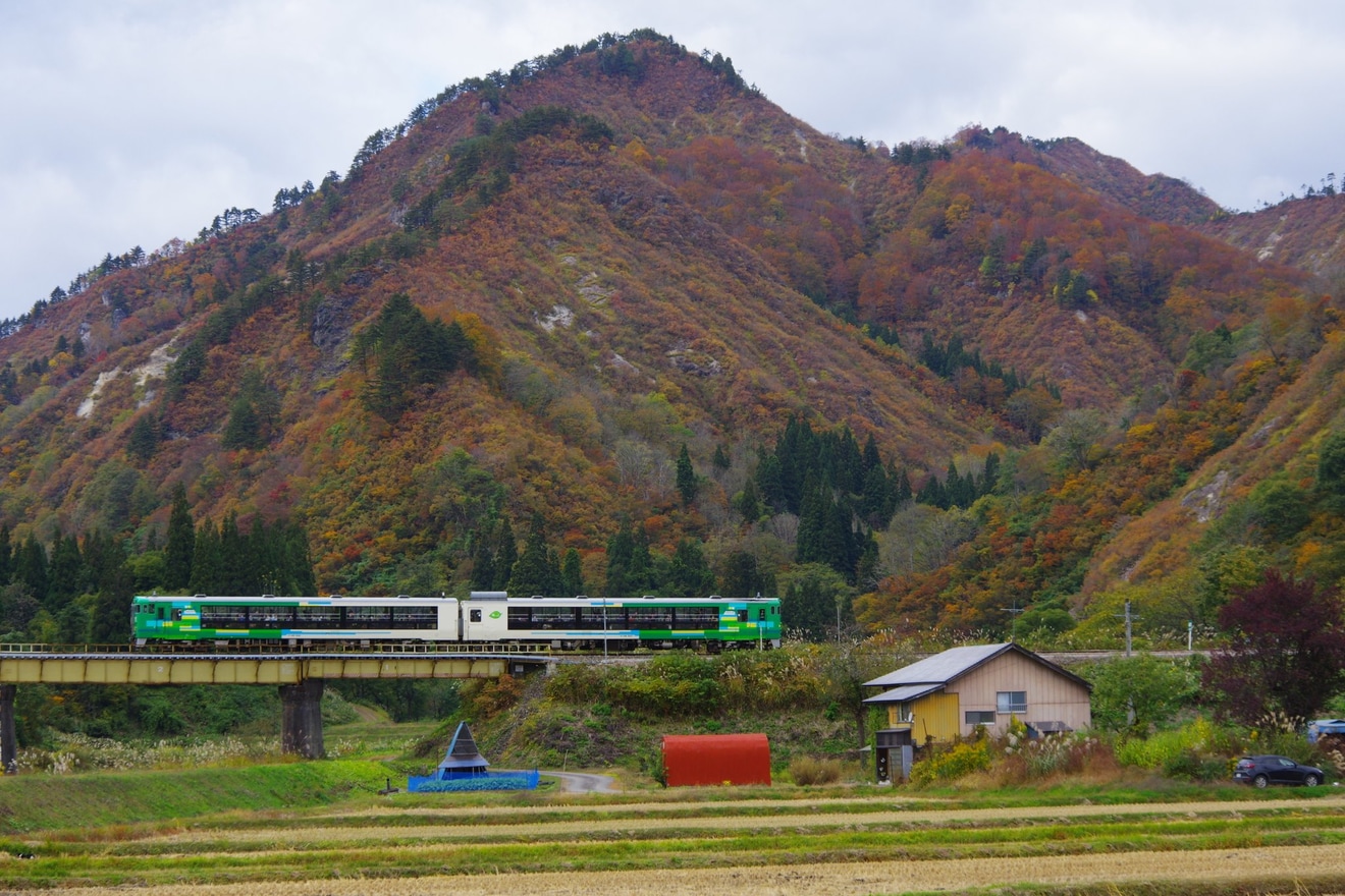 【JR東】快速「風っこ只見線紅葉号」を臨時運行の拡大写真
