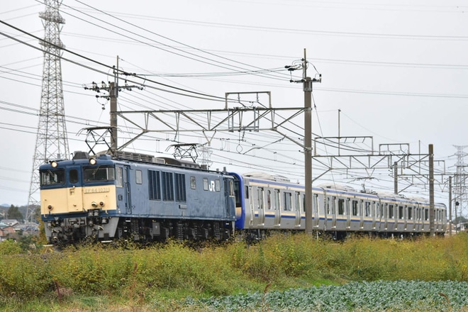 【JR東】E235系クラJ-18編成 配給輸送を本庄～岡部間で撮影した写真