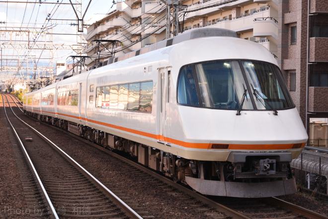 【近鉄】21000系UL04試運転を大和高田駅で撮影した写真
