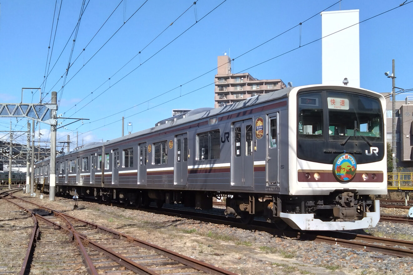 【JR東】ディーゼル機関車と205系連結撮影会の拡大写真