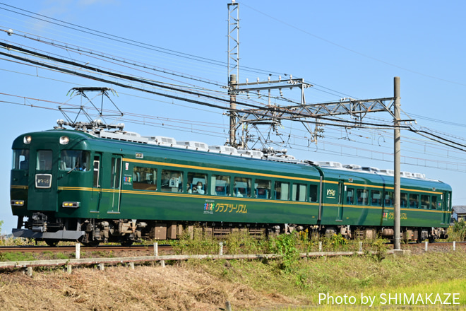 【近鉄】15200系 PN51を使用した団体臨時列車(20221105)を白塚～高田本山間で撮影した写真