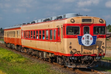 【いすみ】キハ28-2346へ準急「清澄」ヘッドマーク