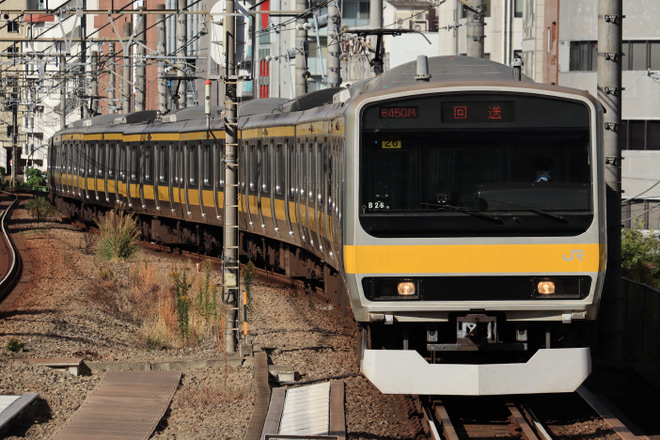 【JR東】E231系ミツB26編成 東京総合車両センター入場回送を恵比寿駅で撮影した写真