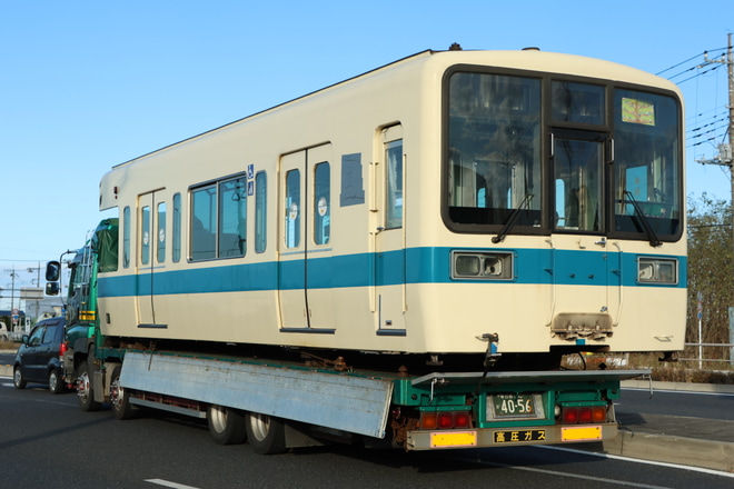 【小田急】8000形8056×4(8056F)小田原方2両 廃車搬出をで撮影した写真