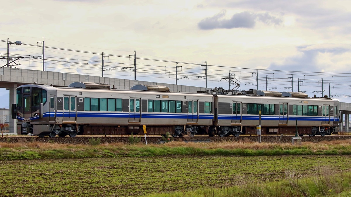 JR西】521系J18編成金沢総合車両所出場試運転 |2nd-train鉄道ニュース