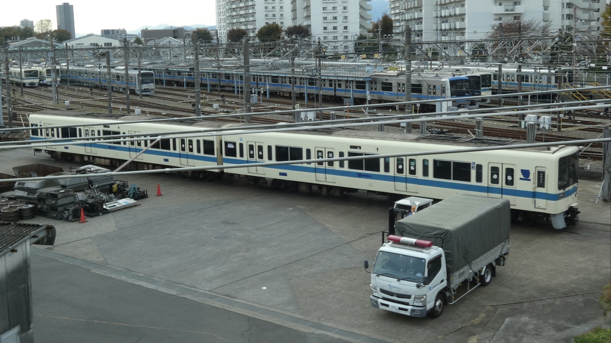 小田急】8000形8259×6(8259F)新宿方2両 解体線へ |2nd-train鉄道ニュース