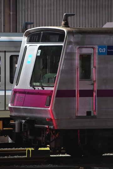 【メトロ】8000系8102Fと8114FにサークルK表示