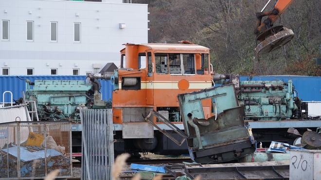 【太平洋石炭】太平洋石炭販売輸送 臨港線の機関車が解体を不明で撮影した写真