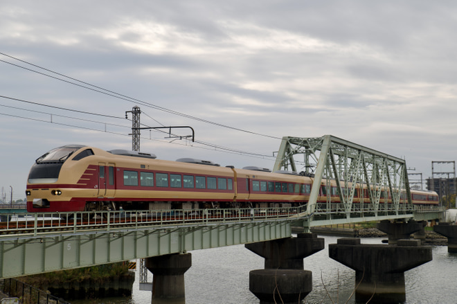【JR東】E653系車両で行く新金線をめぐる茨城への旅を新小岩信～金町間で撮影した写真