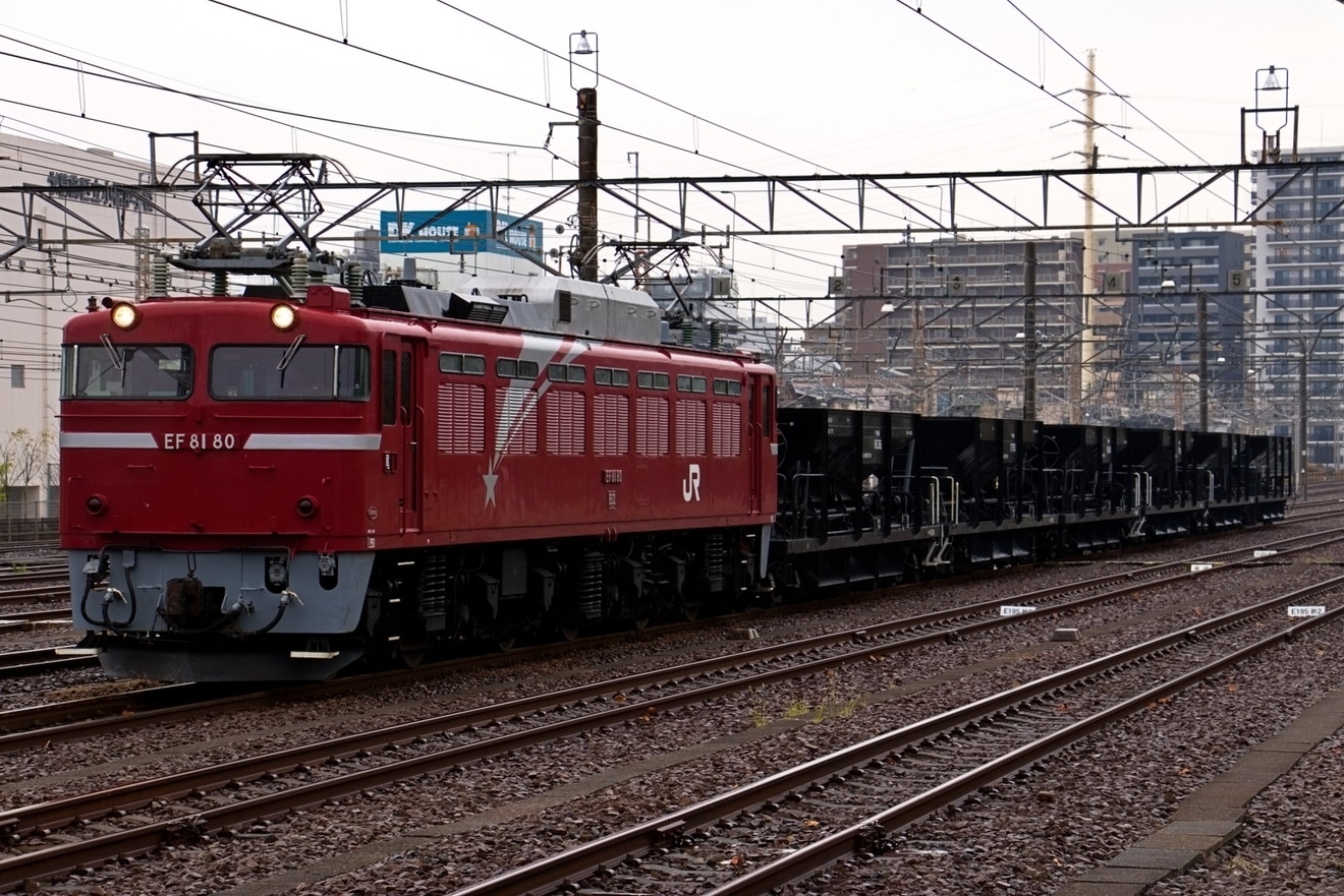 【JR東】EF81−80牽引水戸工臨運転(20221120)の拡大写真