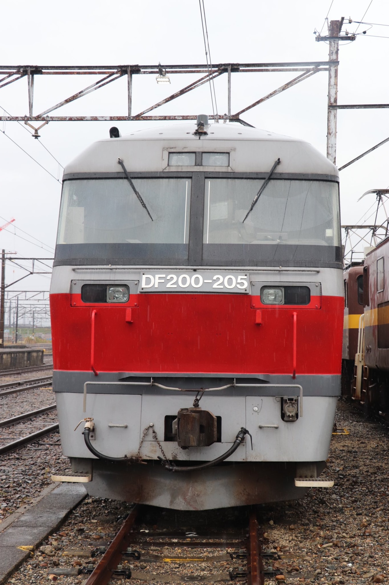 【JR貨】「さわやかウォーキング」の「鉄道満喫コース」富田駅で機関車展示の拡大写真