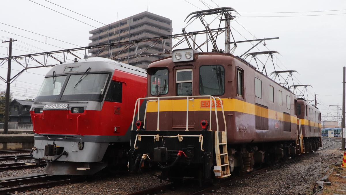 【JR貨】「さわやかウォーキング」の「鉄道満喫コース」富田駅で機関車展示 |2nd-train鉄道ニュース