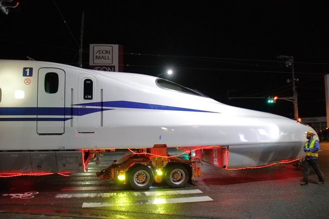 【JR海】N700S J36編成日本車両から陸送を不明で撮影した写真