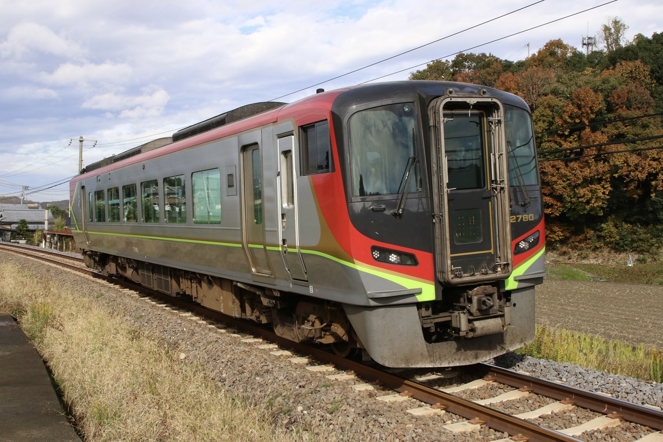 【土佐くろ】2700系2780号車 多度津工場出場の拡大写真