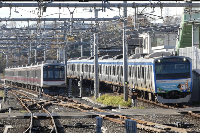 【東急】5050系4102F 相鉄新横浜線試運転を西谷駅で撮影した写真