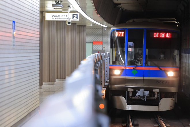 【都営】6300形6329F 志村車両検修場出場試運転を新板橋駅で撮影した写真