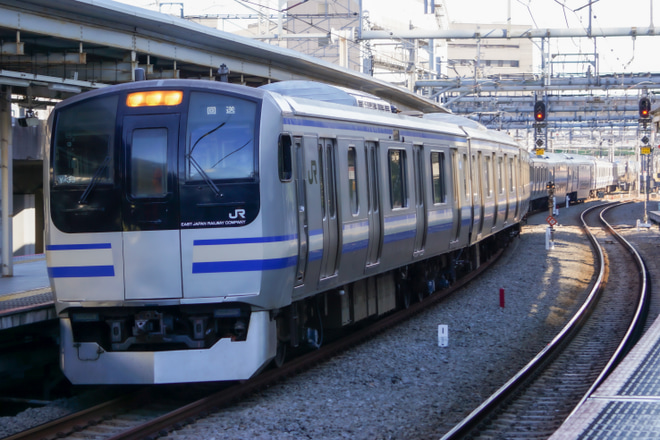 【JR東】E217系クラY-33編成東京総合車両センター出場を大崎駅で撮影した写真