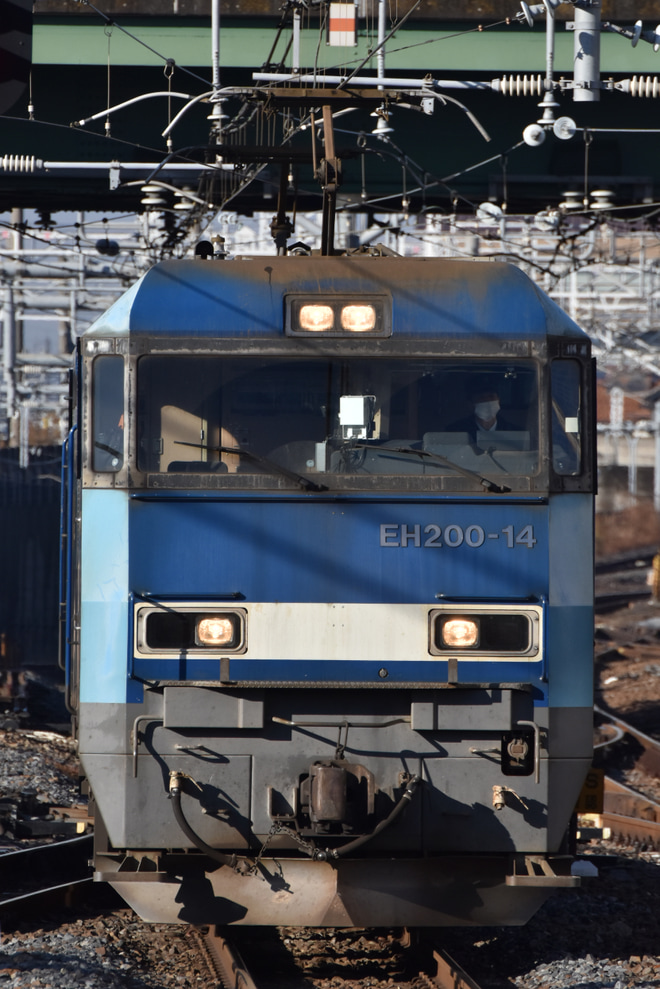 【JR貨】EH200-14大宮車両所入場回送を大宮駅で撮影した写真