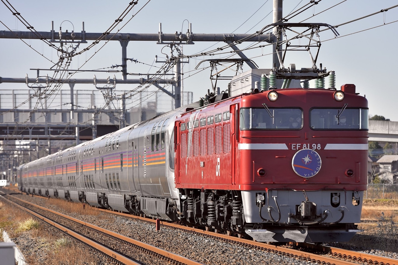 【JR東】EF81-98牽引仙台行き(常磐線経由)カシオペア紀行運転の拡大写真