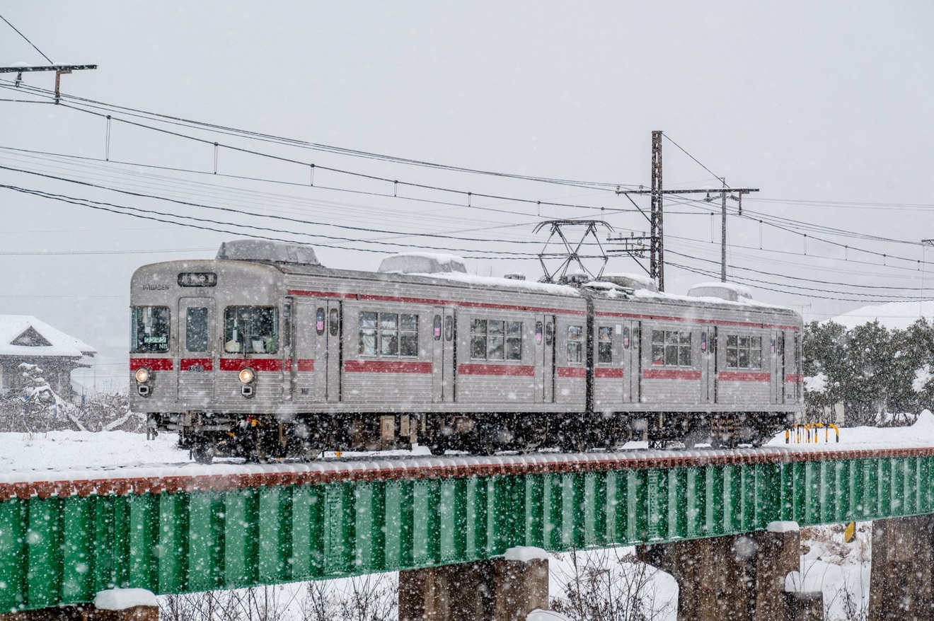 【長電】2023年1月19日に運転を終了の3500系N8編成が運転 の拡大写真