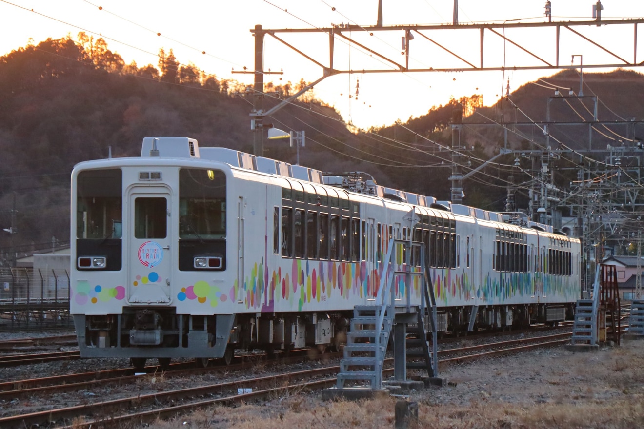【東武】特急「スカイツリートレイン」を臨時運行に伴い634型が葛生への拡大写真